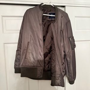 Green American eagle puffer jacket